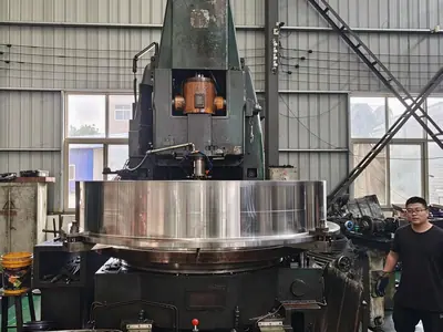 Hobbing a large ring gear