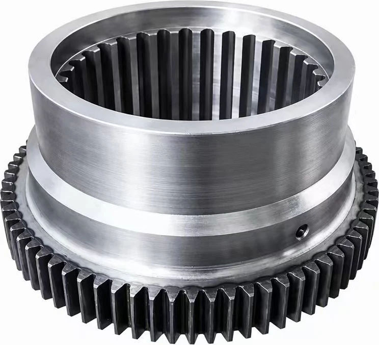 Large gear hub with internal and external teeth