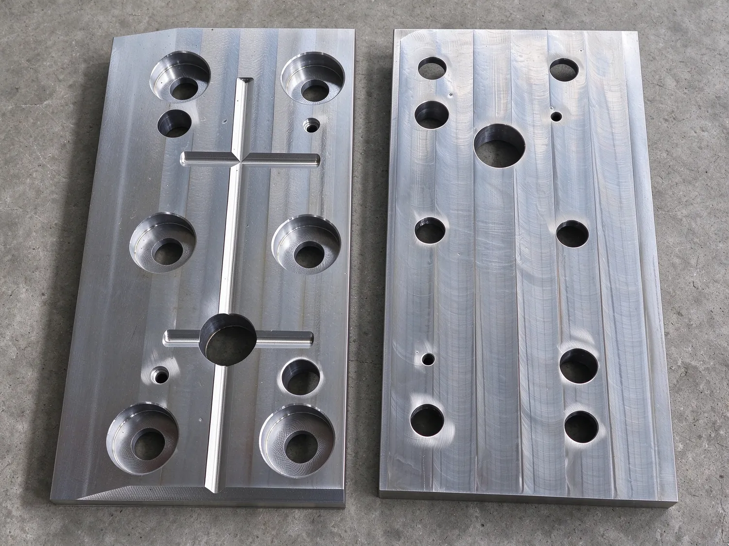 Custom machined plates with bores, slots and counterbores